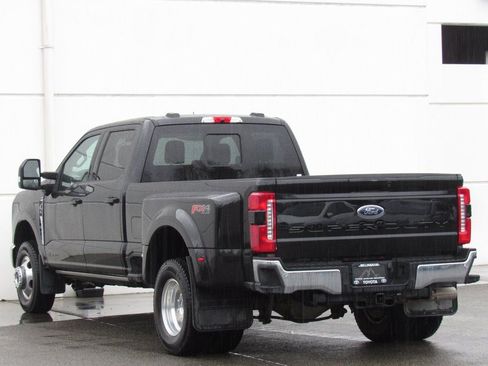 Used 2024 Ford F350 Lariat w/ Lariat Ultimate Package image 5