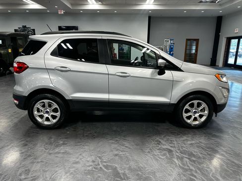 Used 2021 Ford EcoSport SE FWD image 4