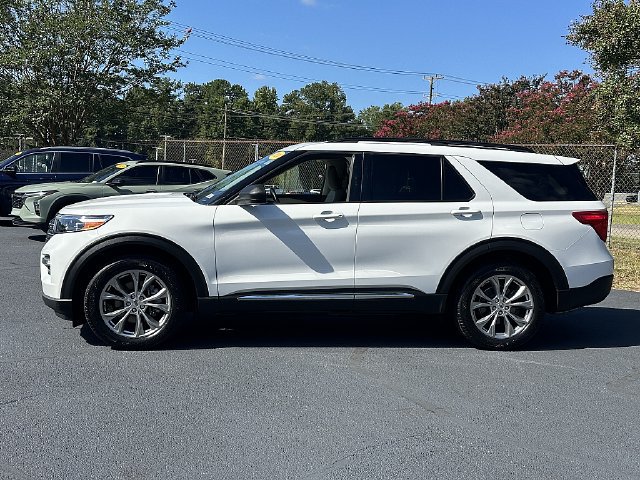 Used 2020 Ford Explorer XLT w/ Equipment Group 202A AWD/4WD image 5