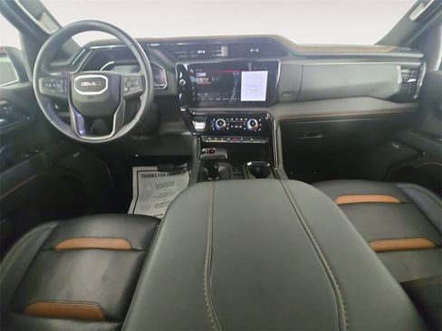 Certified 2024 GMC Sierra 1500 AT4 w/ Technology Package image 10