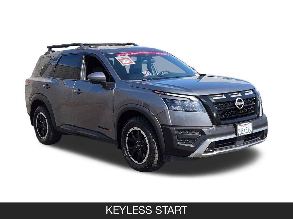Used 2024 Nissan Pathfinder Rock Creek AWD/4WD image 2