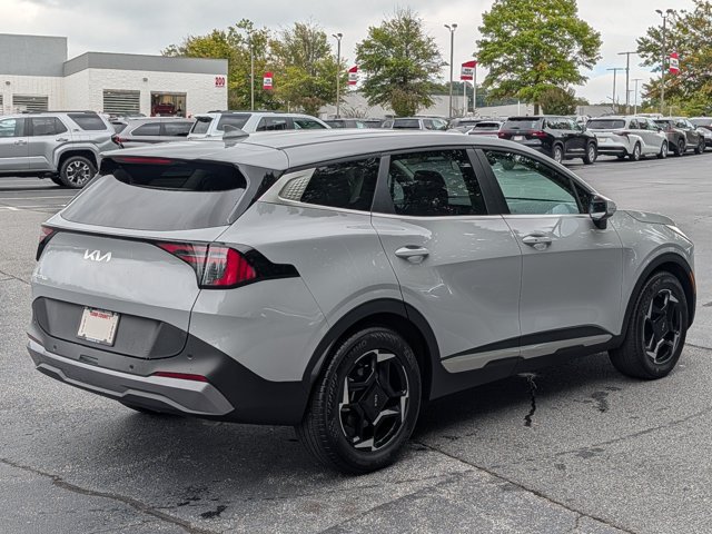 Used 2026 Kia Sportage EX FWD image 7