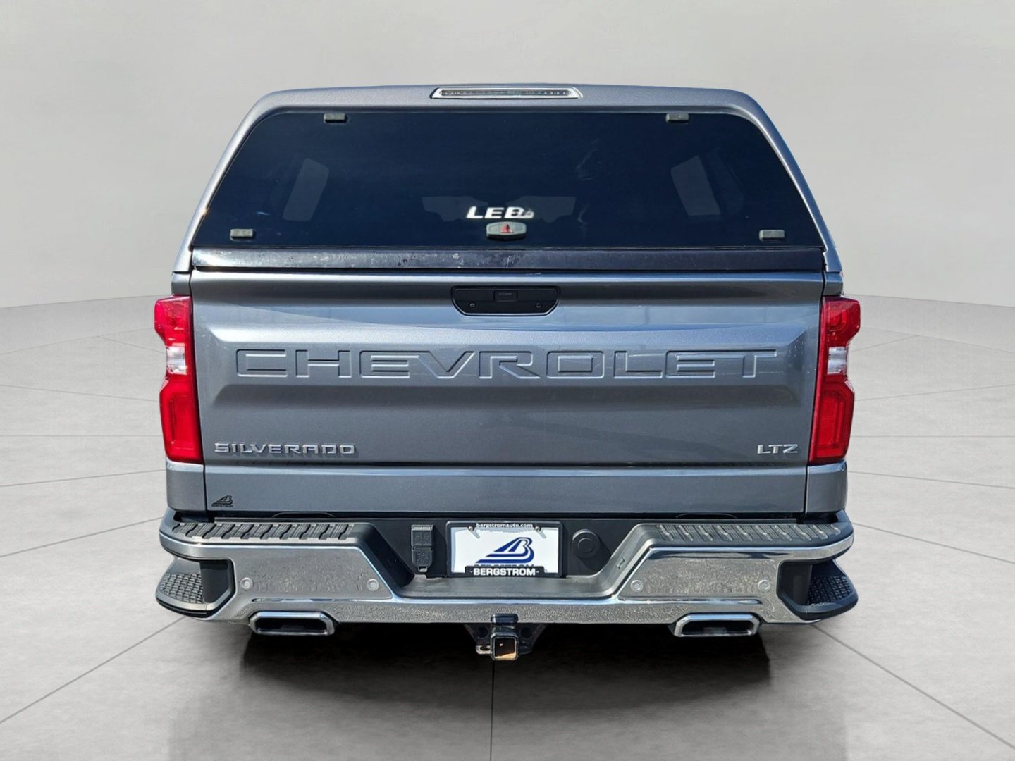Used 2021 Chevrolet Silverado 1500 LTZ w/ LTZ Premium Package AWD/4WD image 7