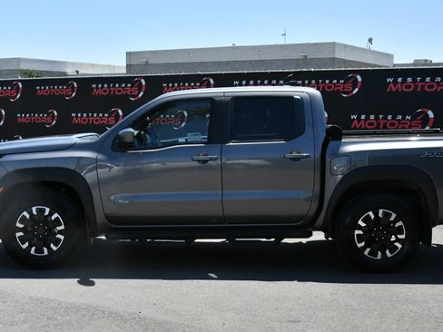 Used 2022 Nissan Frontier Pro-X RWD image 4