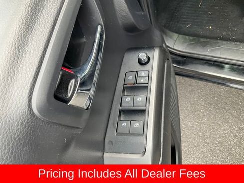 Used 2023 Toyota Tacoma TRD Off-Road w/ Technology Package RWD image 8