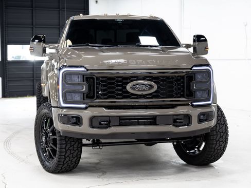 Used 2026 Ford F450 King Ranch w/ Chrome Package AWD/4WD image 2