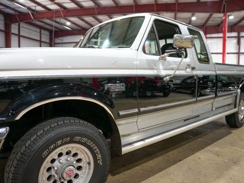 Used 1993 Ford F250 XLT image 36