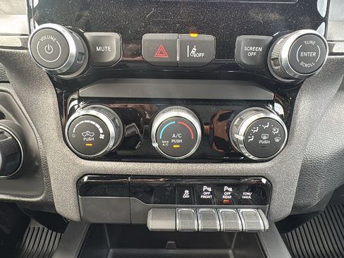 New 2025 RAM 1500 Tradesman image 17