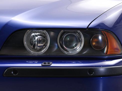 Used 2002 BMW M5 image 16