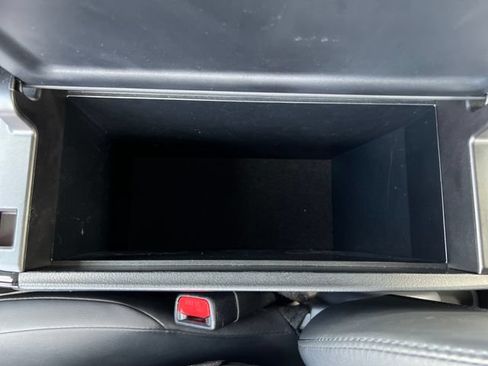 Used 2017 Toyota Prius Four w/ Premium Convenience Package FWD image 25