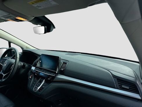 Certified 2025 Honda Odyssey EX-L image 25