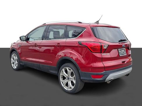 Used 2019 Ford Escape Titanium AWD/4WD image 5