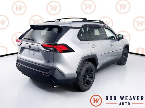 Used 2020 Toyota RAV4 XLE w/ Convenience Package image 7