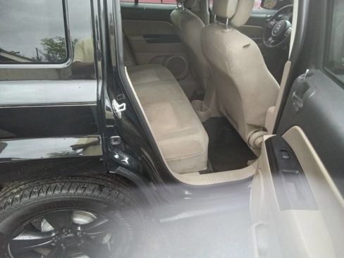 Used 2014 Jeep Patriot Sport w/ Power Value Group FWD image 5