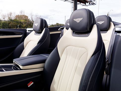 New 2026 Bentley Continental GT Speed image 31