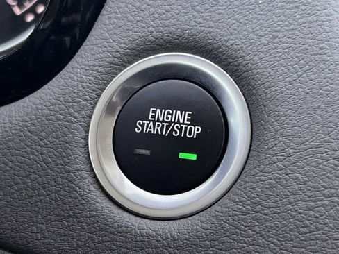 Certified 2023 Cadillac XT5 Premium Luxury image 19