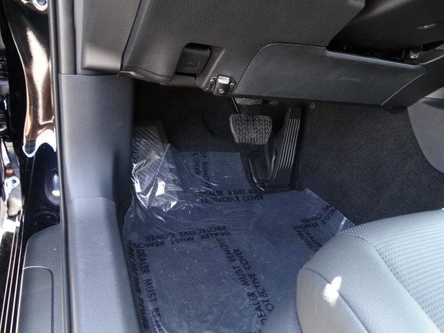 New 2026 Toyota Camry XLE w/ Premium Package FWD image 8