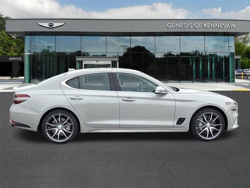 New 2026 Genesis G70 2.5T image 8