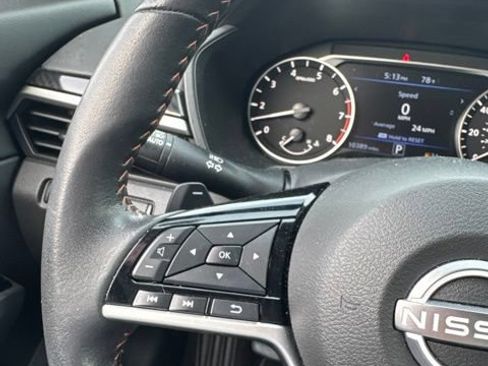 Certified 2024 Nissan Altima 2.5 SR w/ SR Premium Package AWD/4WD image 19