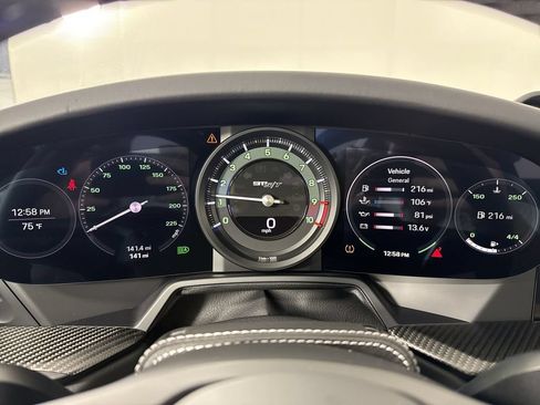 Certified 2024 Porsche 911 GT3 RS RWD image 32