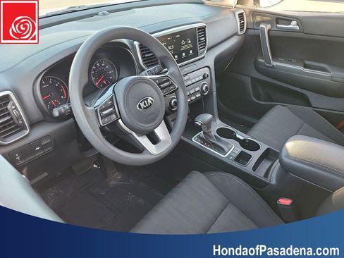 Used 2022 Kia Sportage LX AWD/4WD image 9