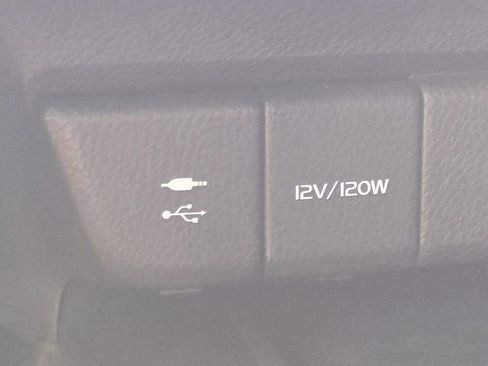 Used 2018 Toyota Camry LE FWD image 25