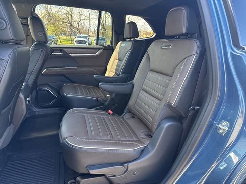 New 2026 GMC Acadia Denali Ultimate image 11