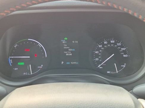 Used 2021 Toyota Sienna XSE FWD image 17