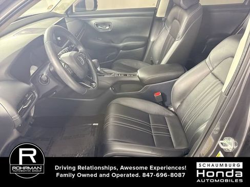 Used 2023 Honda HR-V EX-L image 4