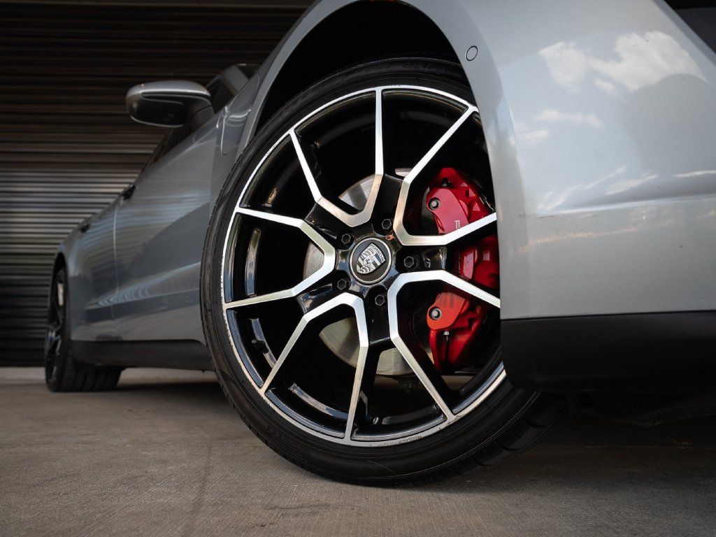 Certified 2023 Porsche Taycan 4S AWD/4WD image 12