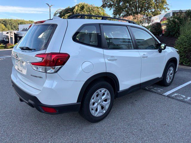 Used 2023 Subaru Forester AWD/4WD image 8