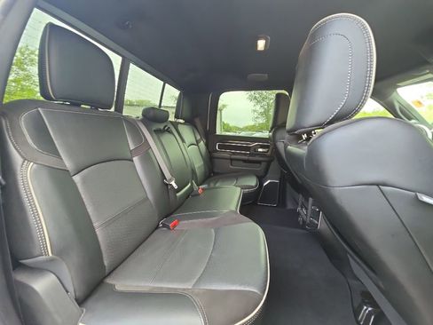 Used 2022 RAM 2500 Laramie w/ Night Edition AWD/4WD image 20