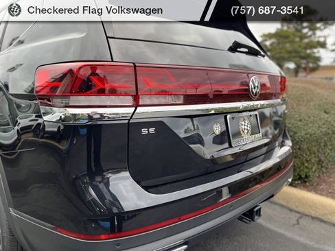 Used 2024 Volkswagen Atlas SE image 9