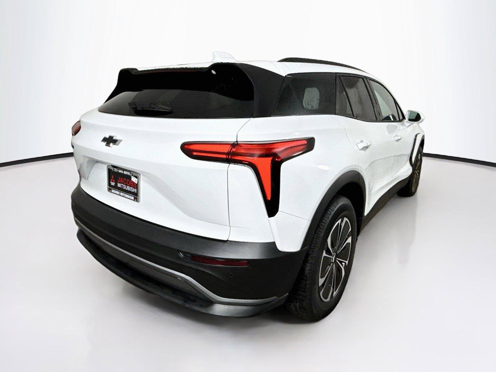 Used 2026 Chevrolet Blazer EV LT FWD image 6