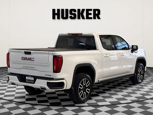Used 2024 GMC Sierra 1500 AT4 w/ Technology Package image 7