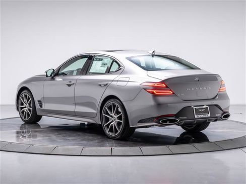 New 2026 Genesis G70 2.5T Prestige image 3