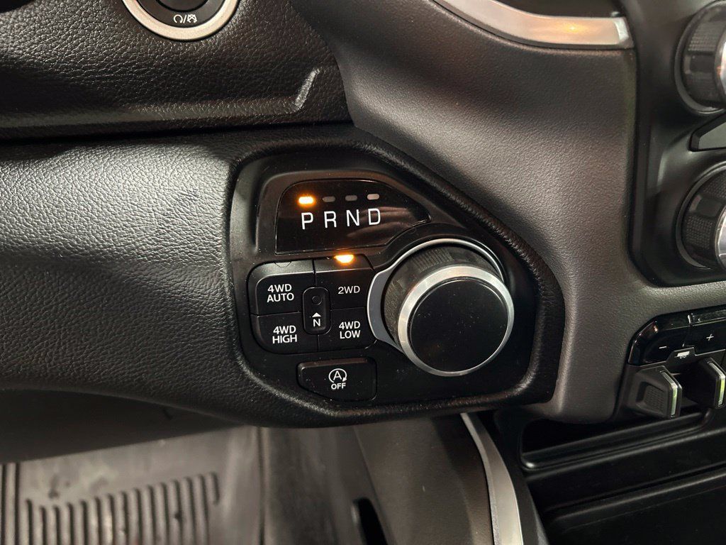 Used 2022 RAM 1500 Big Horn AWD/4WD image 18