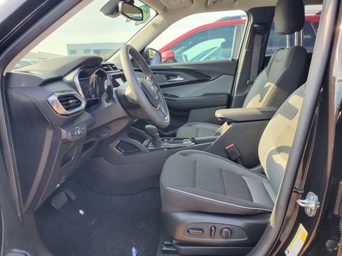 Used 2023 Chevrolet TrailBlazer LT w/ Convenience Package AWD/4WD image 20