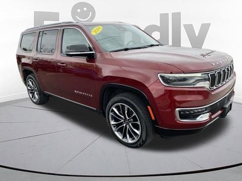 Used 2024 Jeep Wagoneer Series III w/ Premium Group I AWD/4WD image 6