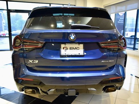 Used 2024 BMW X3 xDrive30i w/ Premium Package AWD/4WD image 5
