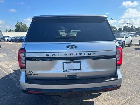 Used 2024 Ford Expedition Limited RWD image 4