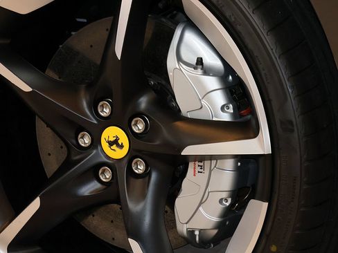 Certified 2025 Ferrari Purosangue AWD/4WD image 31