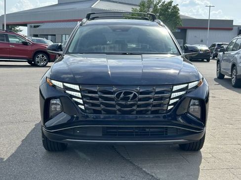 Used 2022 Hyundai Tucson Limited AWD/4WD image 2