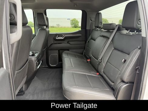 Used 2023 Chevrolet Silverado 1500 LTZ AWD/4WD image 33