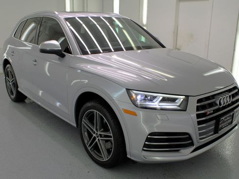 Used 2020 Audi SQ5 Premium Plus w/ Premium Plus Package image 11