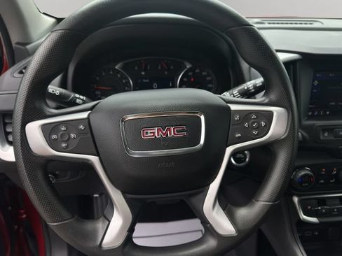 Used 2024 GMC Terrain SLE w/ Driver Convenience Package AWD/4WD image 13
