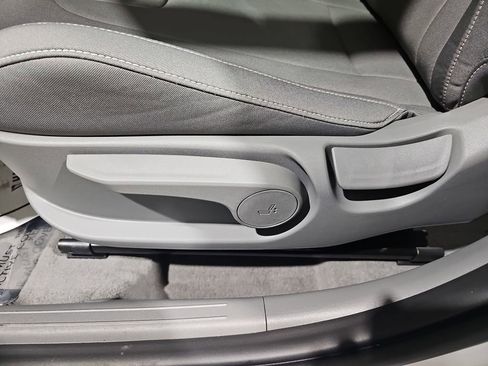 New 2026 Hyundai Elantra Sport FWD image 30