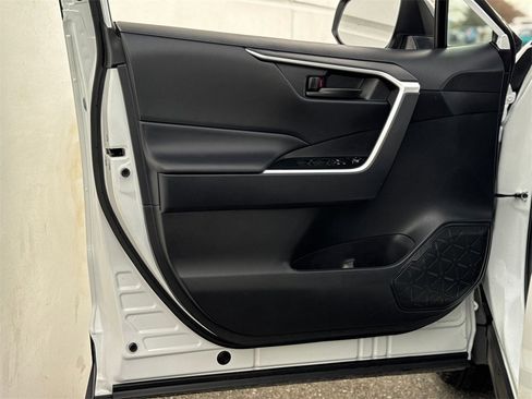 Used 2025 Toyota RAV4 LE image 13