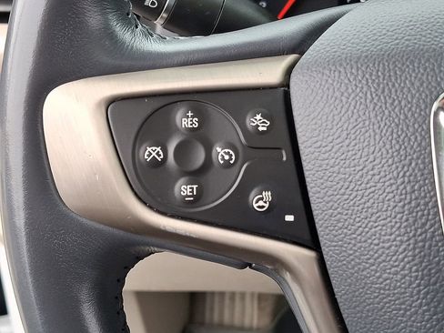 Used 2022 GMC Acadia Denali w/ Denali Ultimate Package image 23