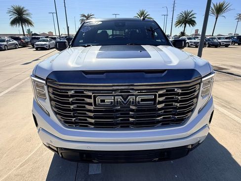Used 2024 GMC Sierra 1500 Denali Ultimate image 17